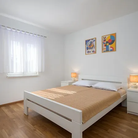 App D Comfort * Умаг