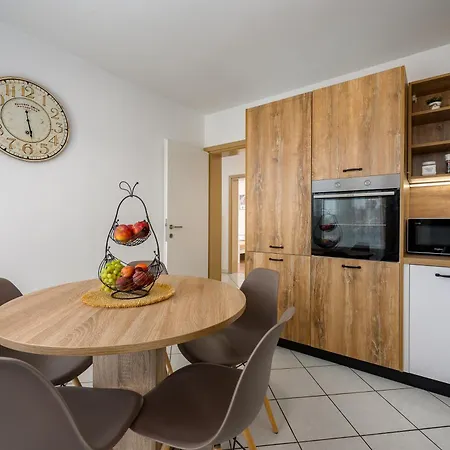 App D Comfort * 乌马格